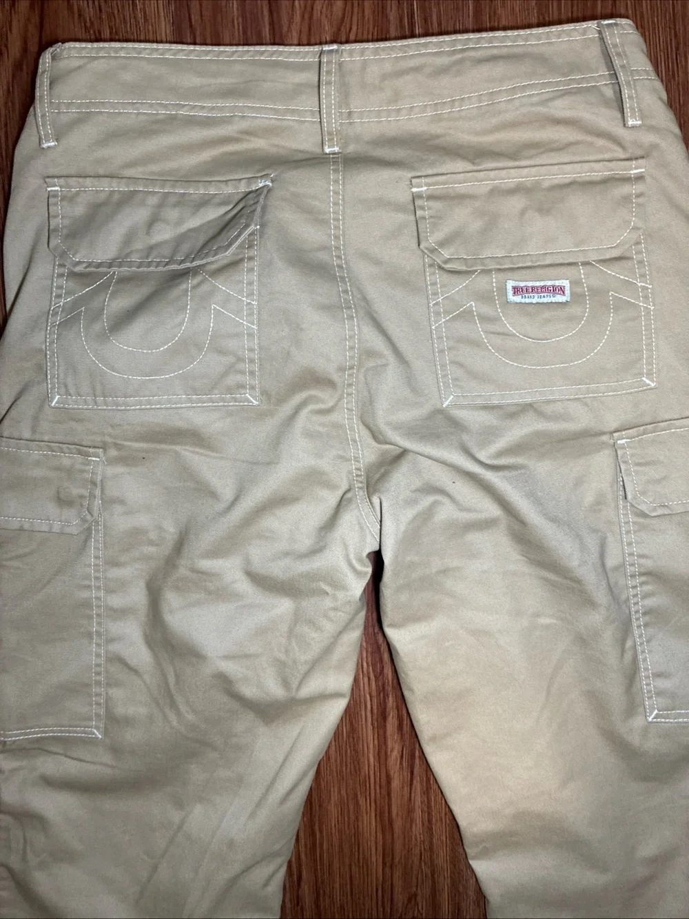 True Religion Men’s Beige Cotton Twill Cargo Pants Straight Leg, Button, Size 30